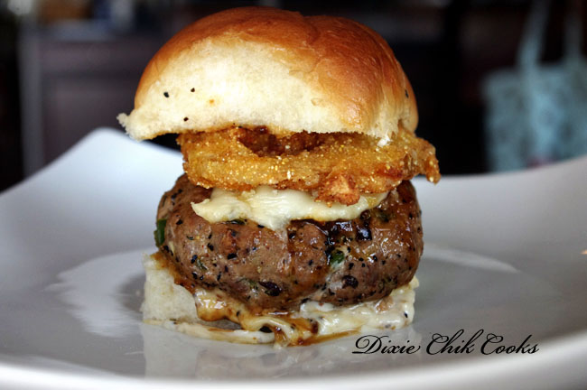 Beef sliders with fried green tomatoesDixie Chik Cooks