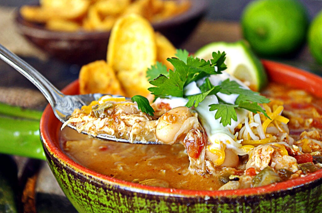 Salsa Verde Chicken Chili