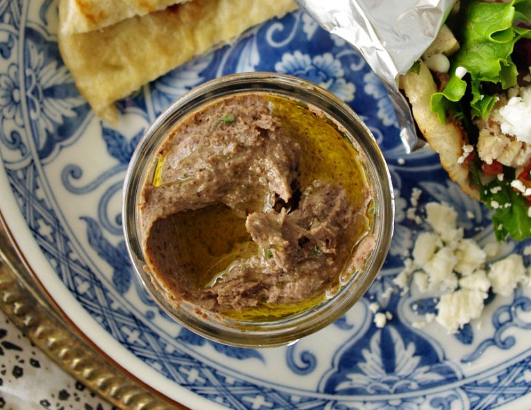 Black Bean Chipotle Hummus