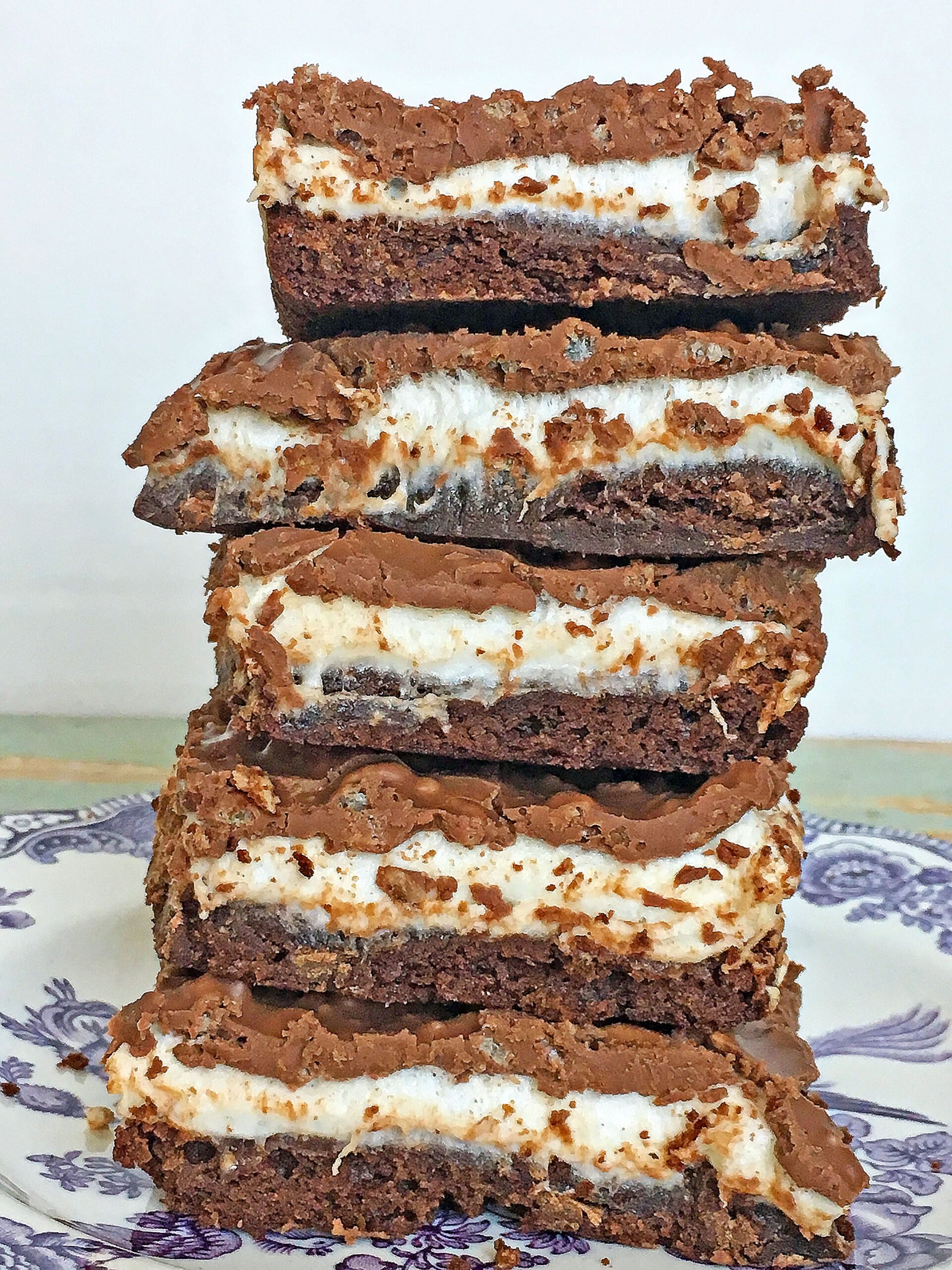Marshmallow Crunch Brownies Dixie Chik Cooks